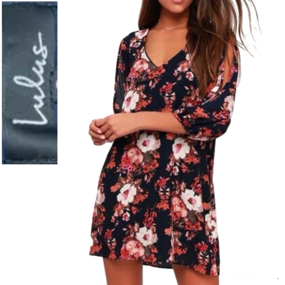 ❤️ Lulus Navy Blue Floral Print Whimsygoth Romantic Mini Dress Small